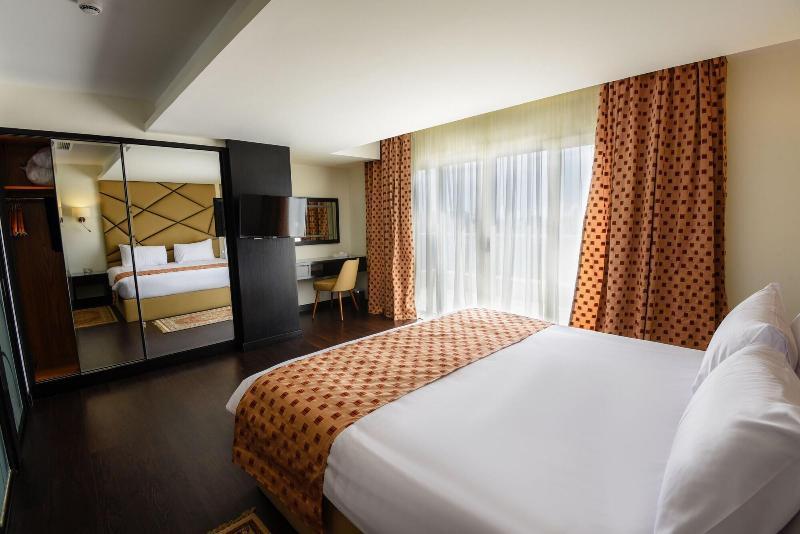 Royal Maadi Hotel Каир Экстерьер фото